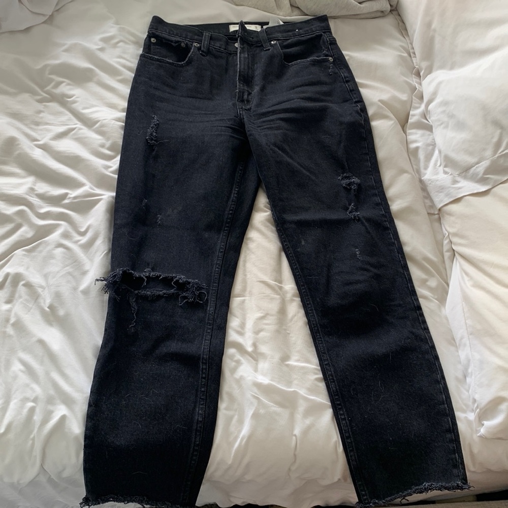 Abercrombie The Mom High Rise